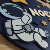 moixinas-ASTRONAUTA-ESTRELLA Placa infantil personalizada en madera - ASTRONAUTA ESTRELLA