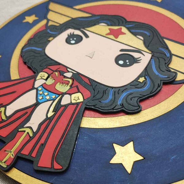 moixinas-WONDER-WOMAN-1 Placa infantil personalizada en madera - WONDER WOMAN