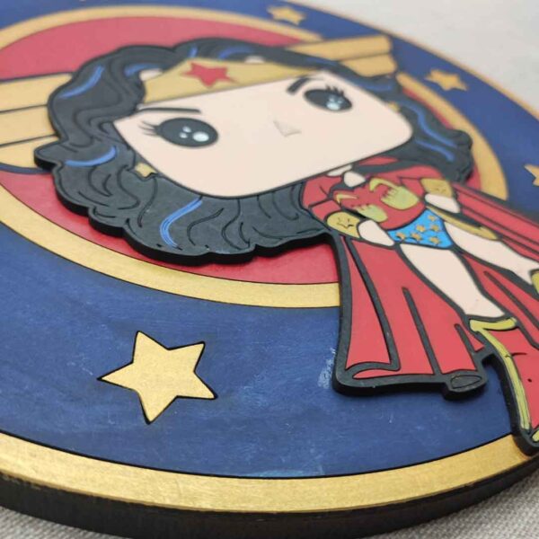 moixinas-WONDER-WOMAN-2 Placa infantil personalizada en madera - WONDER WOMAN